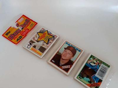 TOPPS 1988 BASEBALL PICTURE CARDS 42 PLUS ONE