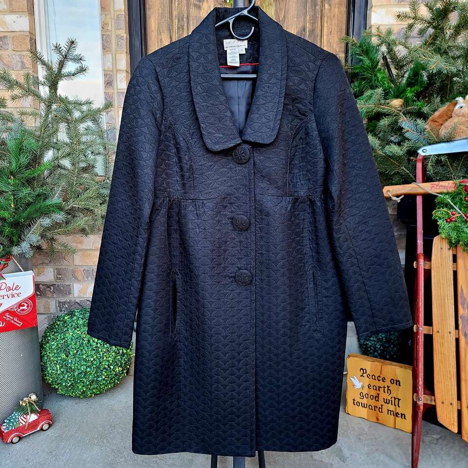 MAX STUDIO BLACK BABY DOLL WINTER COAT SIZE 8