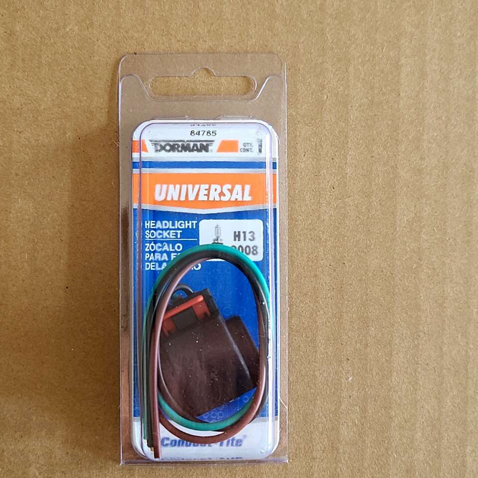 NIB DORMAN UNIVERSAL HEADLIGHT SOCKET H13 9008