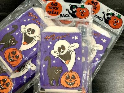 VINTAGE 1981 HALLOWEEN TREAT BAGS