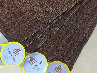 Alligator Placemats Dark Brown 19" × 14" (Qty 6)