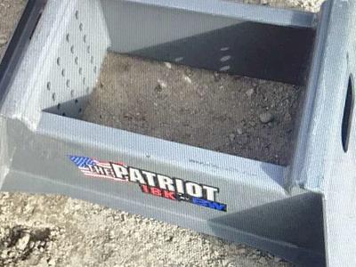 B&W For Hitches Patriot 18K Fifth Wheel Hitch Replacement Base Only RVB3255 New (Other)