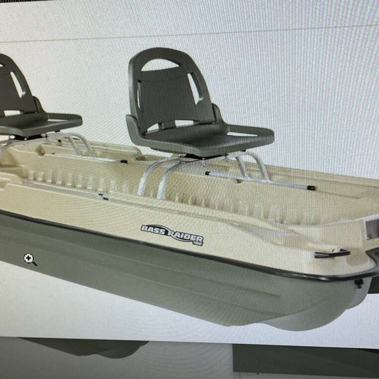 Pelican - Bass Raider 10E Angler Fishing Boat - 10.2 ft price drop