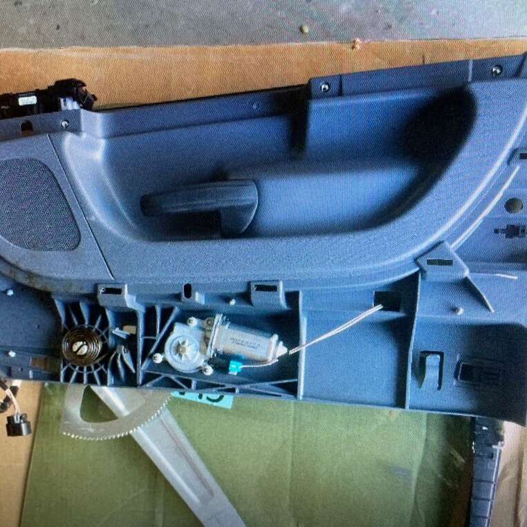 A18-71521-003 by FREIGHTLINER Cascadia door module