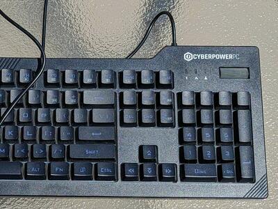 Gaming keyboard w/ LED backlit