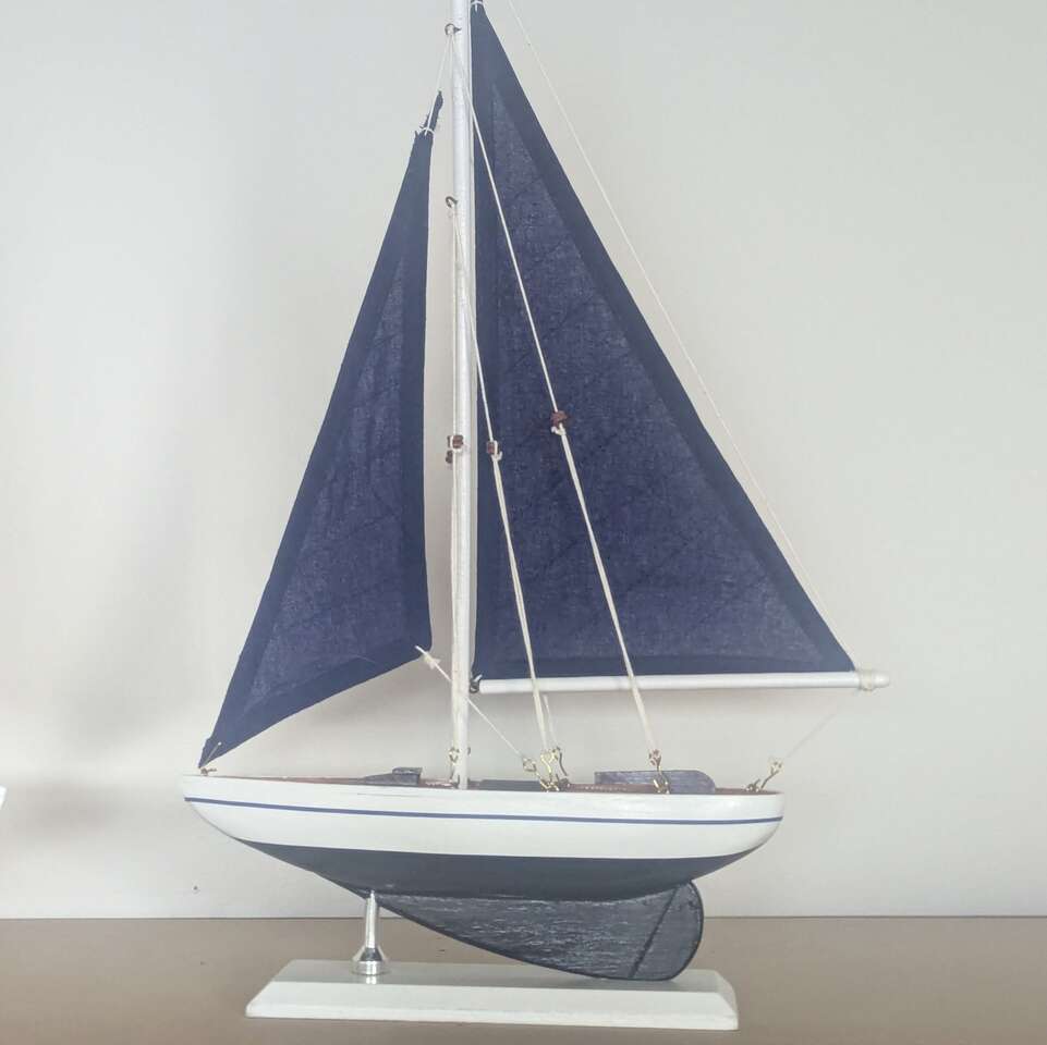 Pacific Sailor 17 in. - Blue Sails Decorative Sail