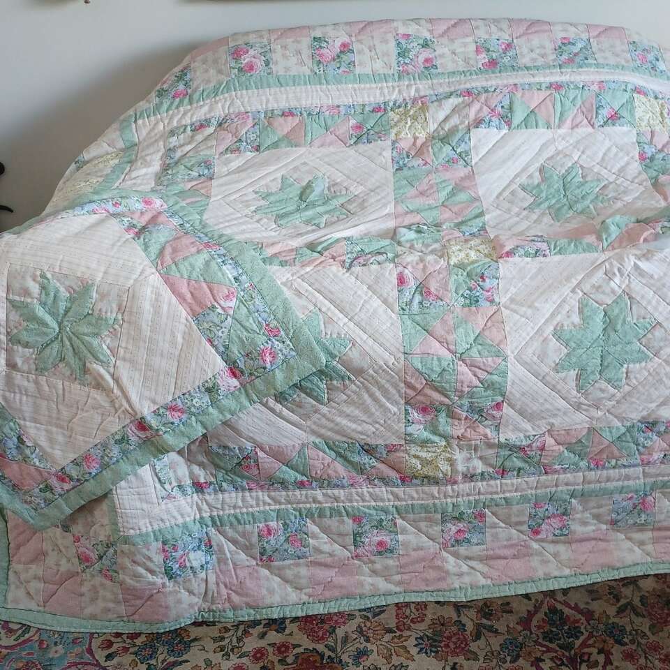 Free New Single Bed Quilt FREE