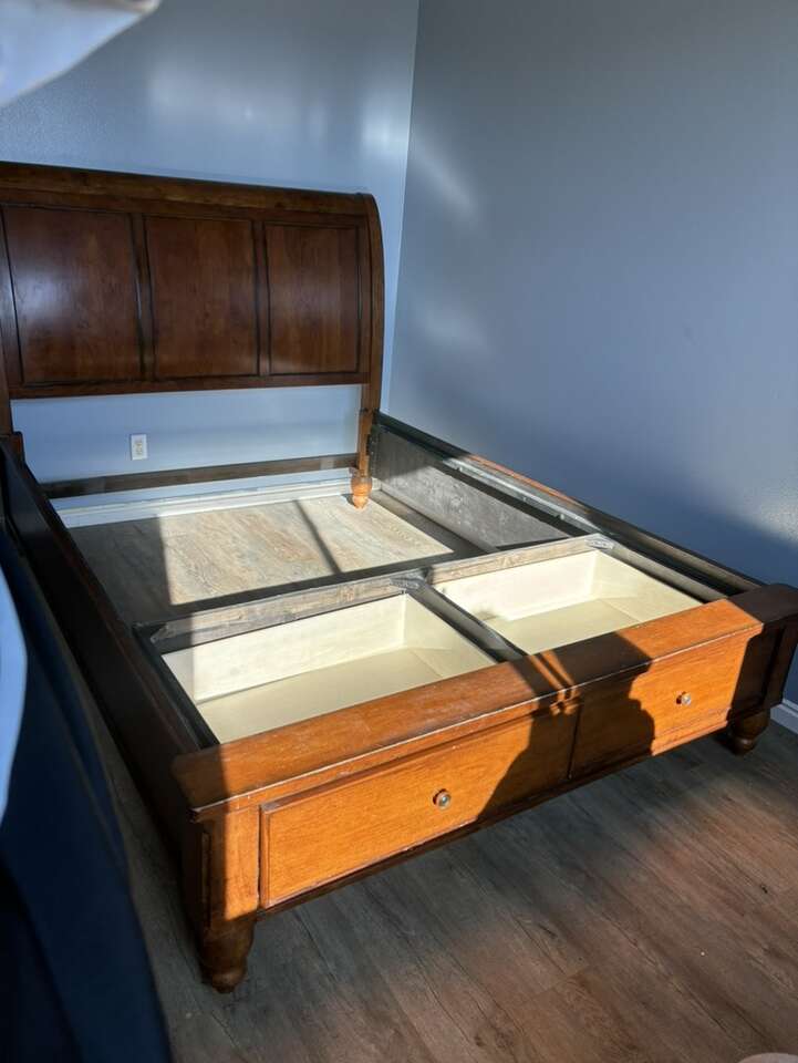 Wooden Sleigh Bed Frame Furniture