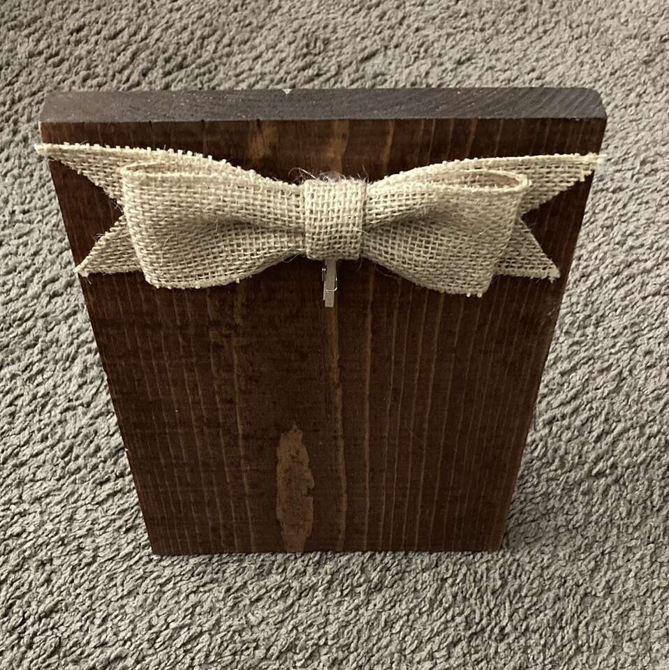 Wooden holder for messages and photos 10x7.5