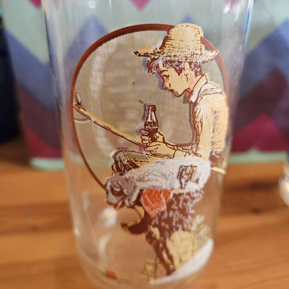 Vintage Coca-Cola Norman Rockwell glass