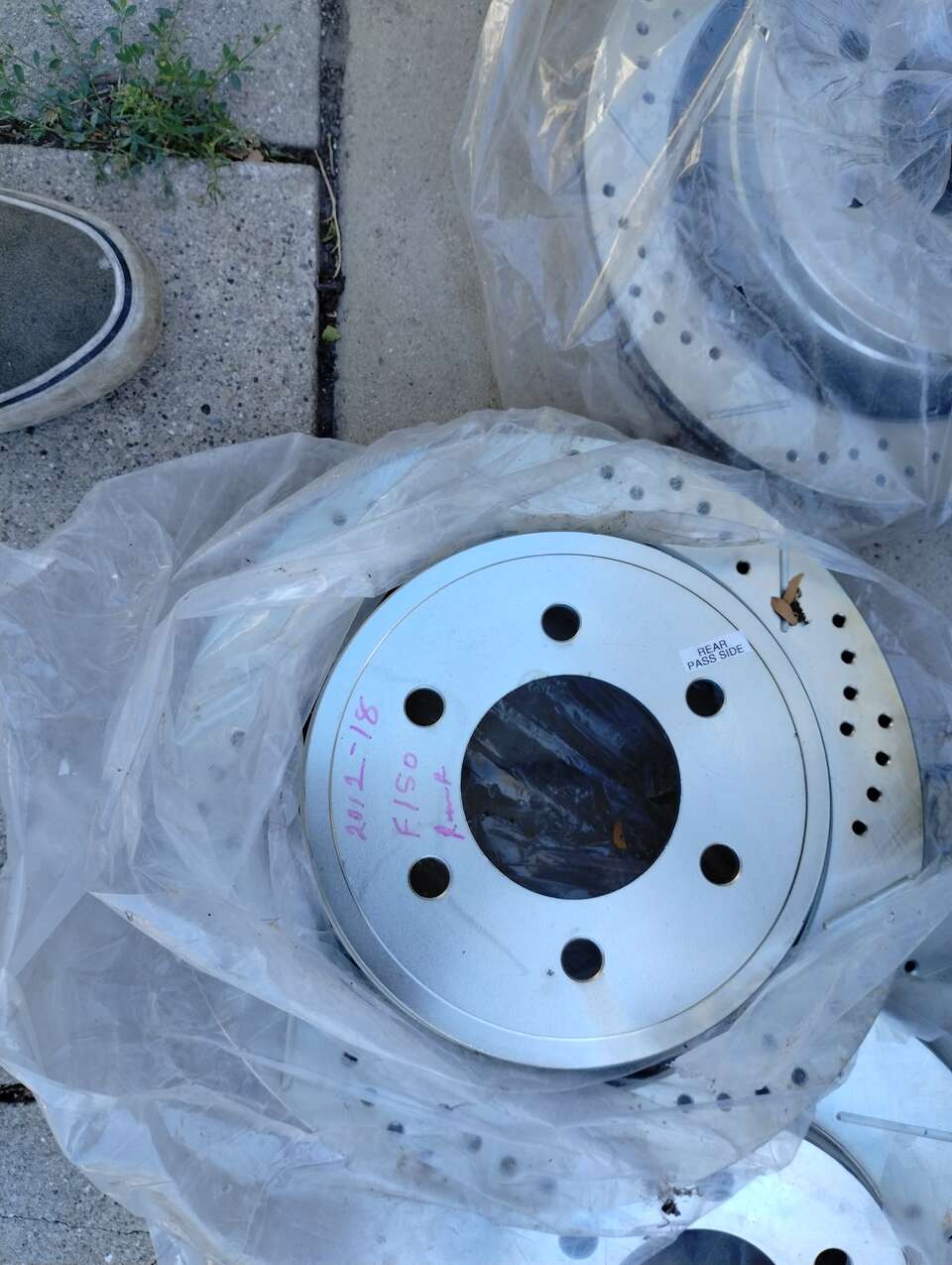 AR85148 REAR F 150 2012-2018