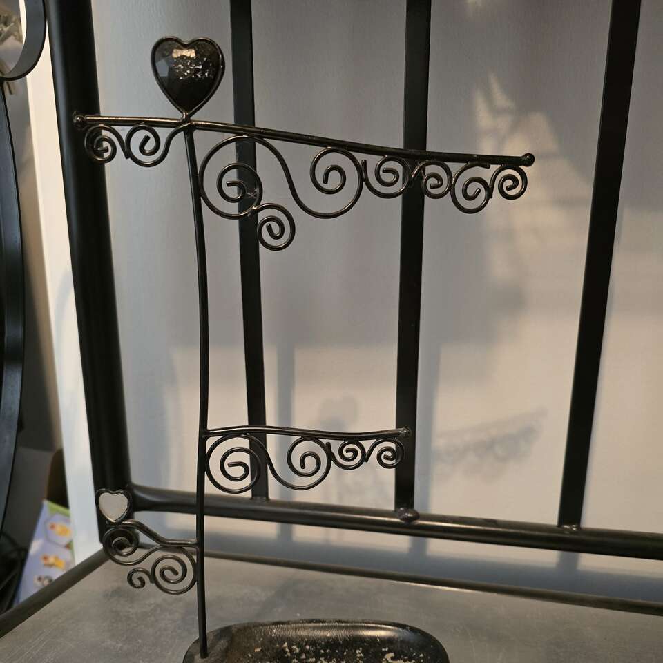 Black Metal Earring Stand Jewelry Holder