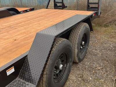 New Big Bubba's 7x22 Dove Tail Trailer 14000 gvw with spare tire