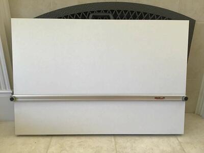 Martin Universal 24 X36 Deluxe Adjustable Pro-draft Board