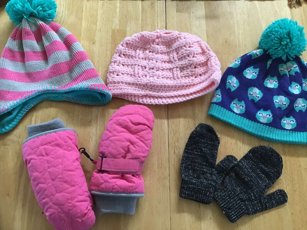 Hats and Mittens Size 2-4