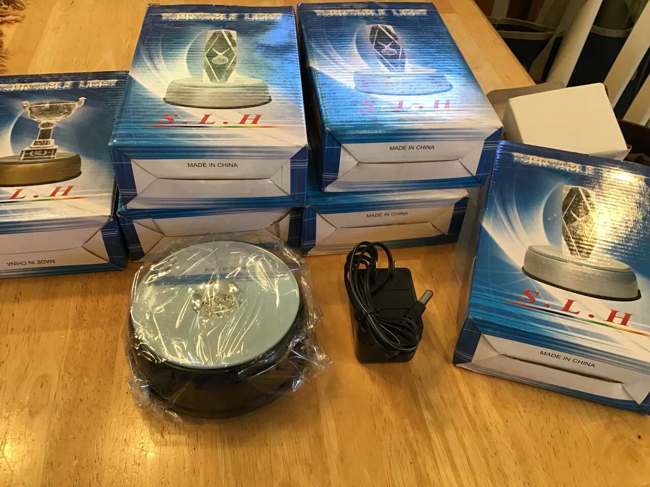 (New) Turntable light by S.L.H changing color light.