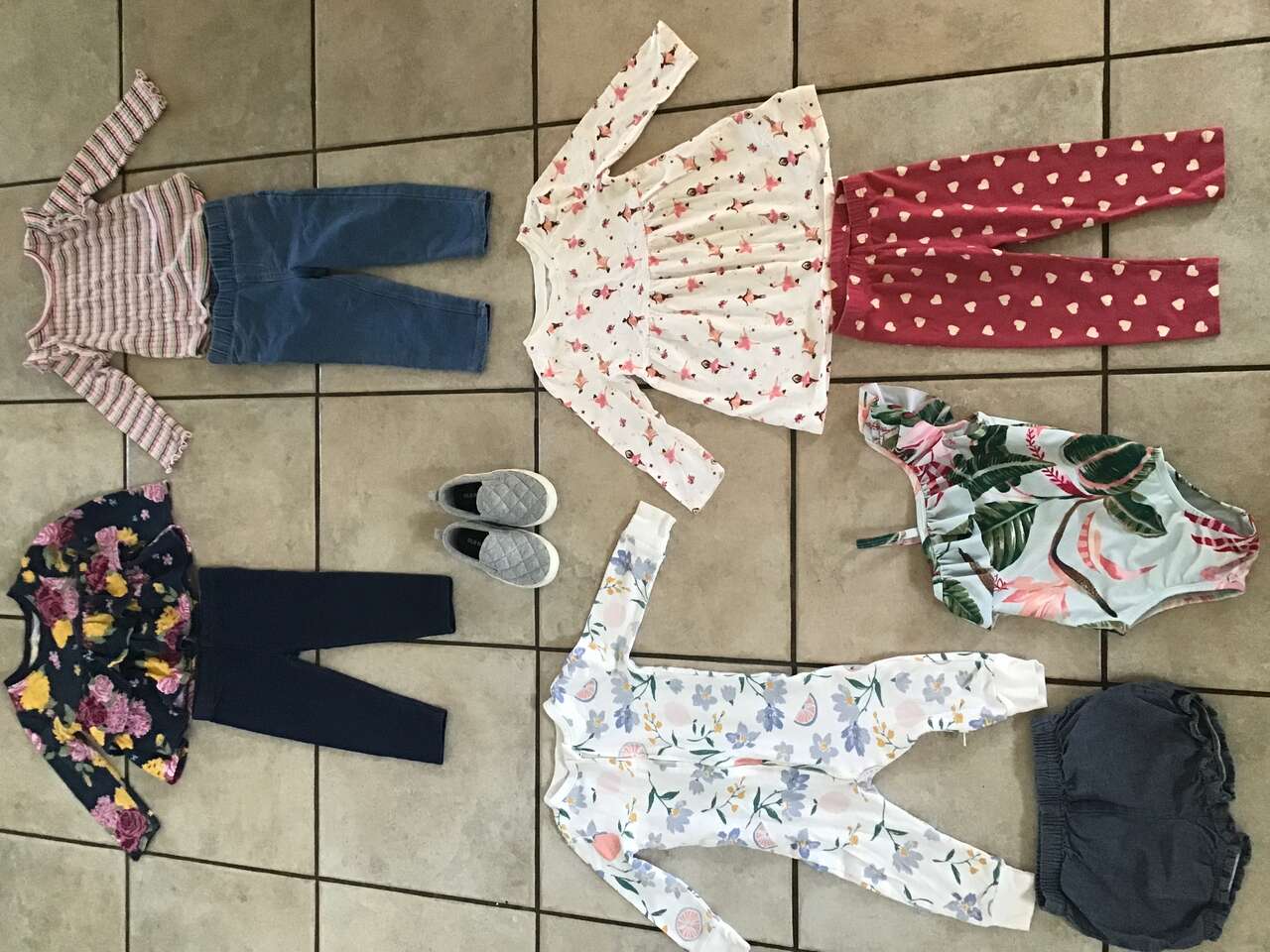 Toddler Size 12-18 Month Clothing and Shoes