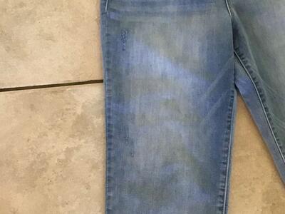 Democracy Ab Solution Denim Capri Skimmer- Size 8