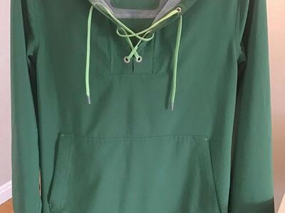 STIO Womens Small Pullover Shell