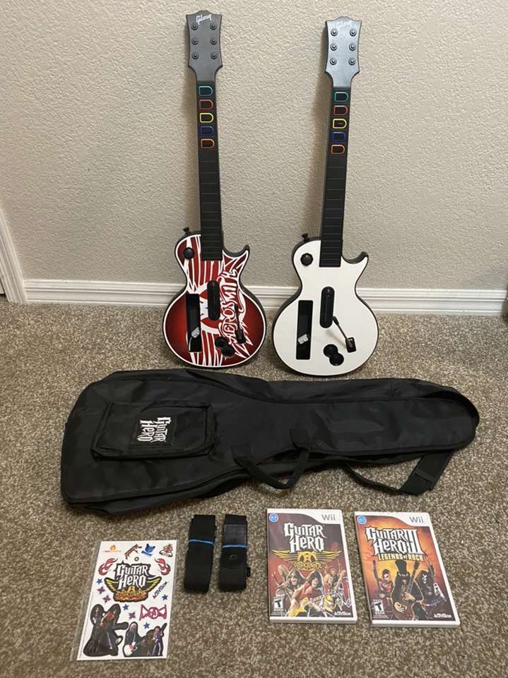 Wii Guitar Hero Bundle w/extra Items avail