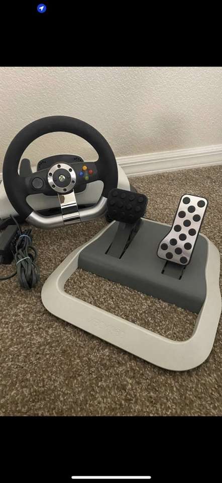 Xbox 360 Wheel, Pedals, w/Force Feedback