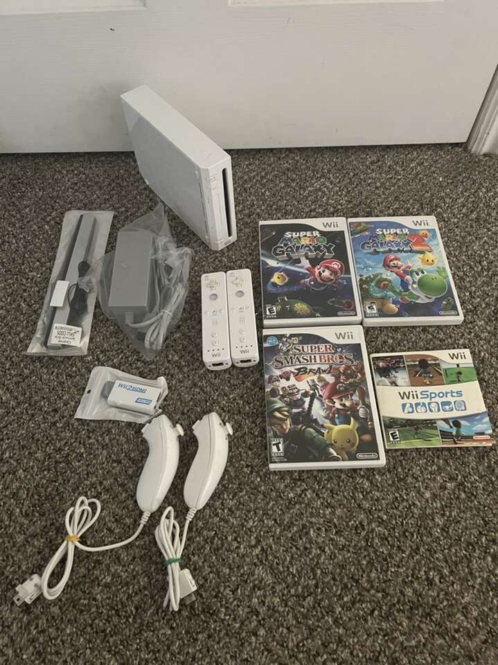 All Wii Items Avail. Rock Band, Guitar Hero + More