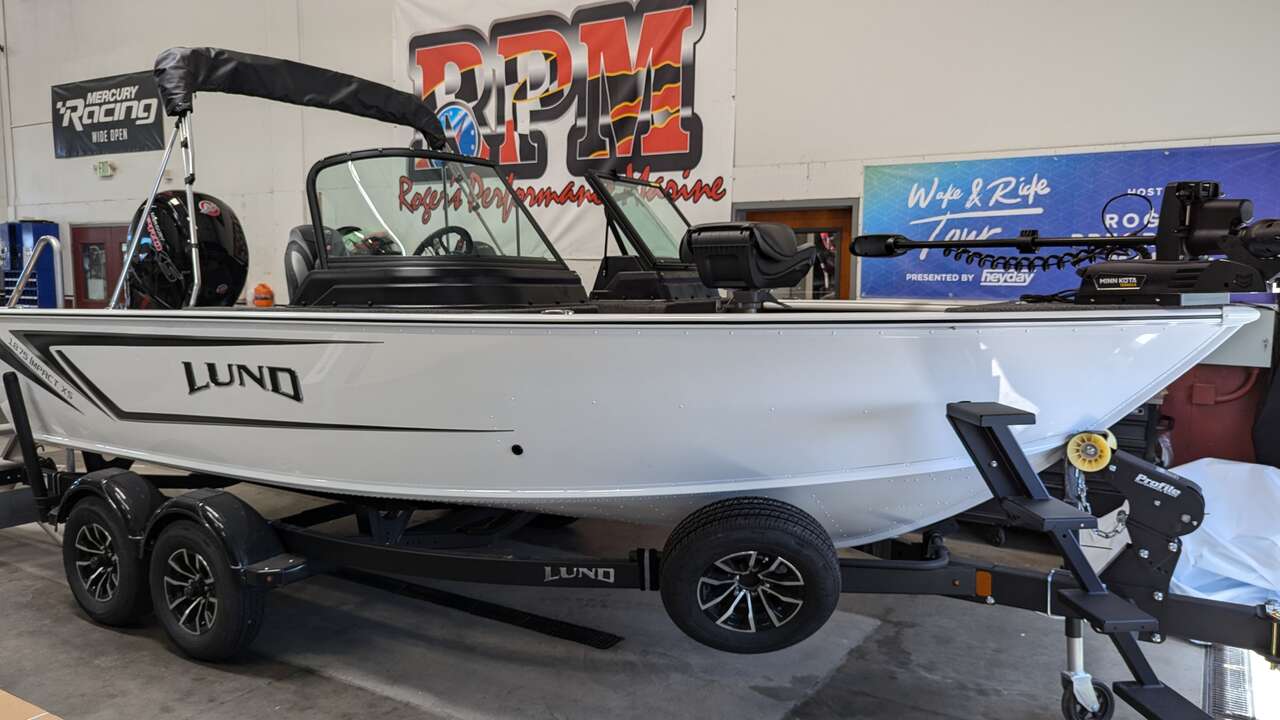 2025 LUND 1875 IMPACT