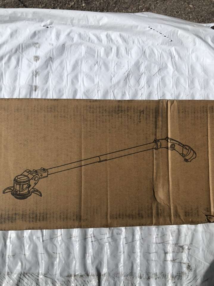 Cordless Lawn Edger / 2 12v Batteries