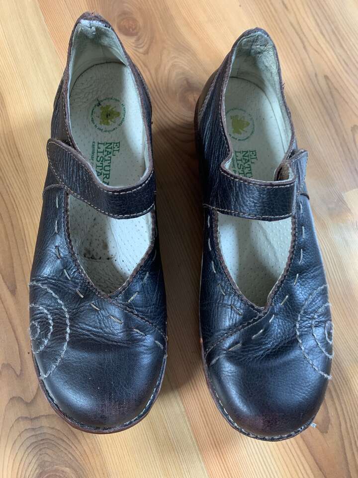 Women's El Naturalista - Size 9 for sale in Salt Lake City , UT