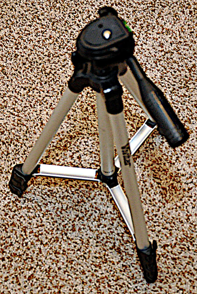 Vivitar Video or Still Tripod