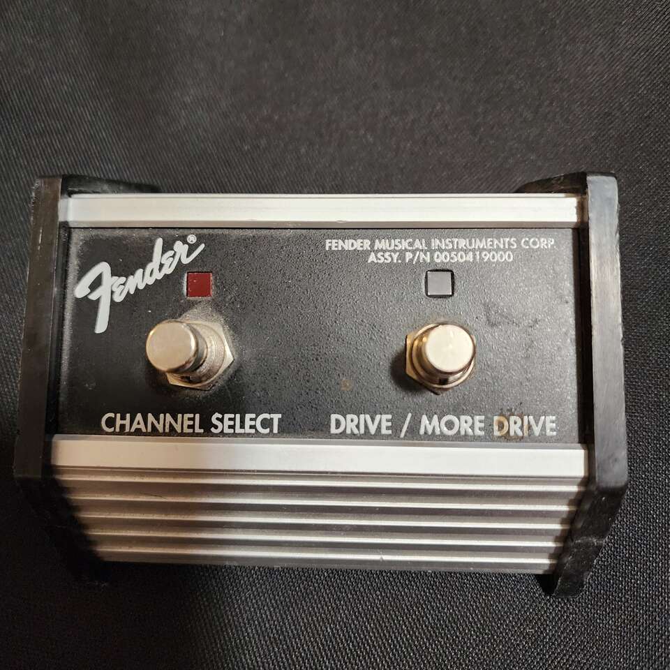 fender amp footswitch