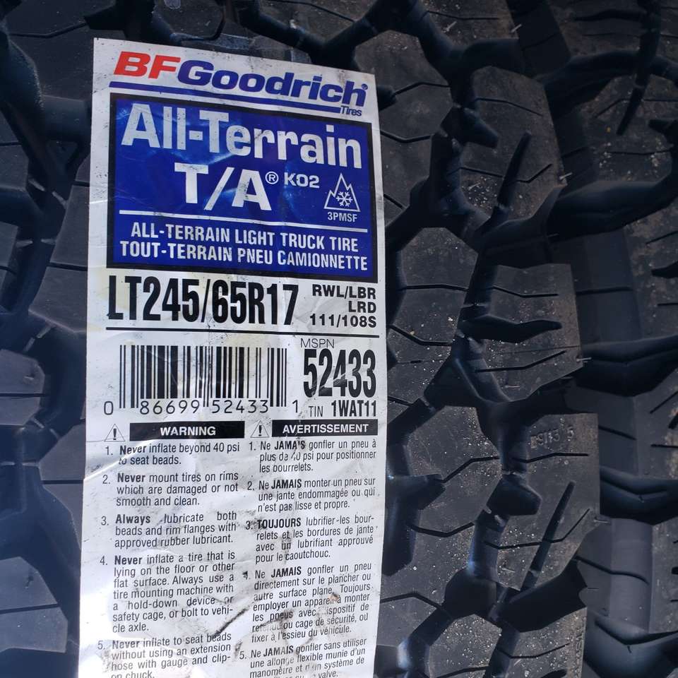 245/65r17 bfgoodrich all terrain Ko2