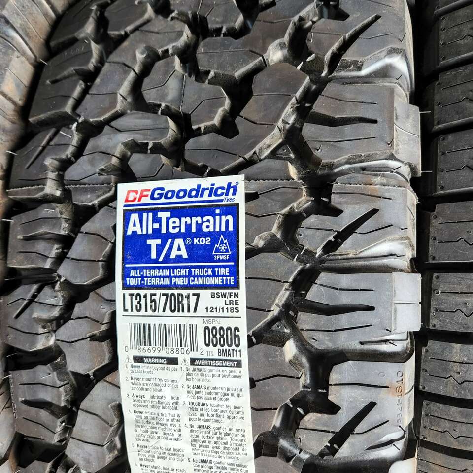 315/70r17 bfgoodrich all terrain Ko2 ta