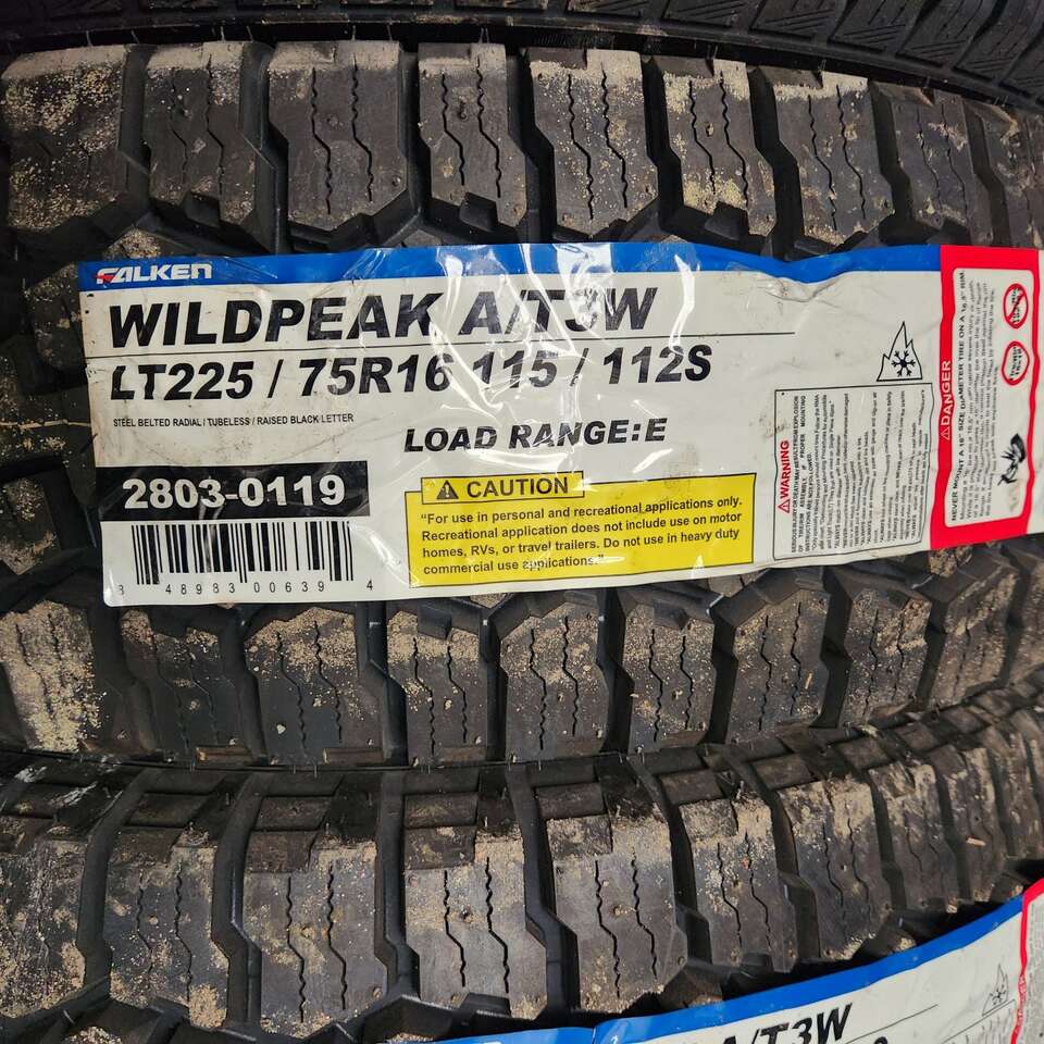 225/75r16 falken wildpeak at3w