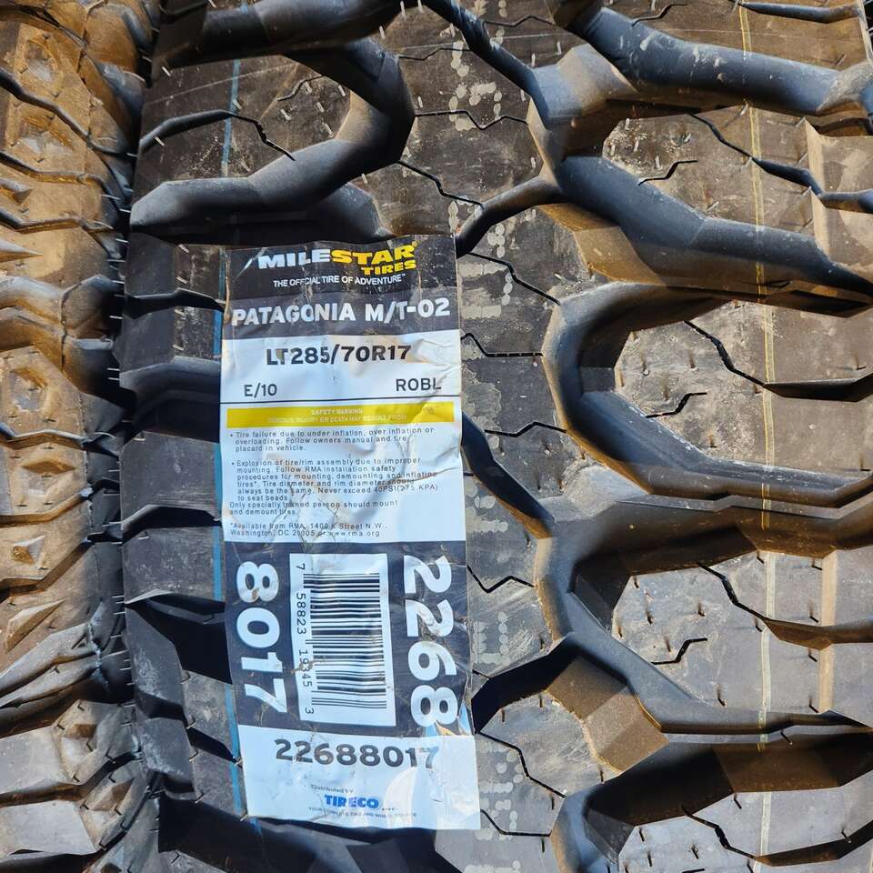 285/70r17 milestar Patagonia mt