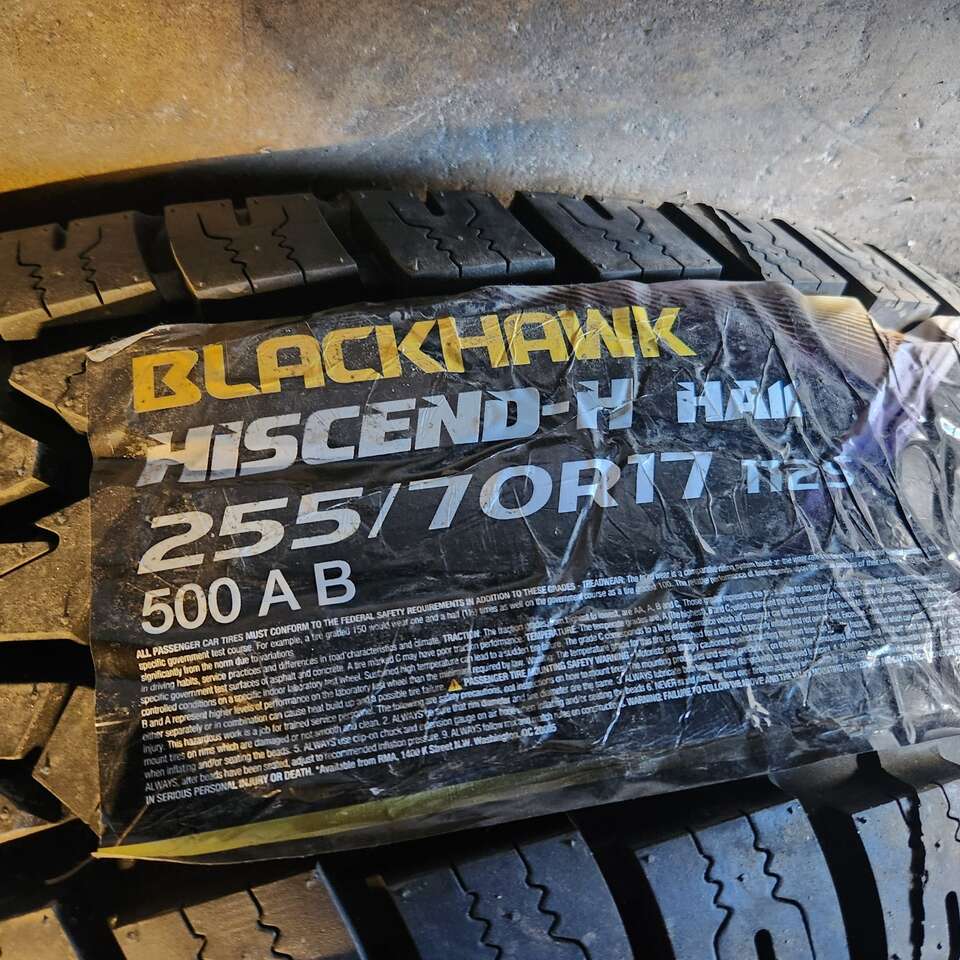 255/70r17 Blackhawk hiscend