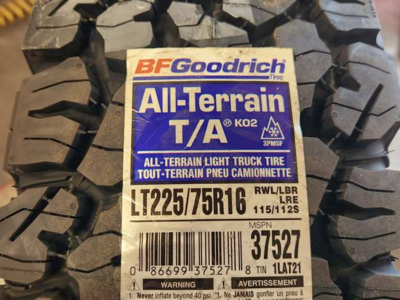 225/75r16 bfgoodrich Ko2 all terrain ta
