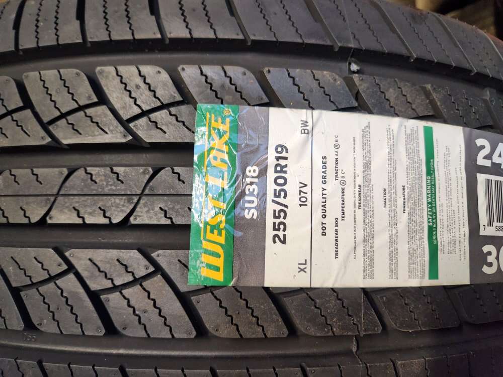 255/50r19 Westlake su318