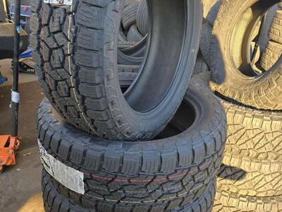 275/50r22 Toyo open country at lll