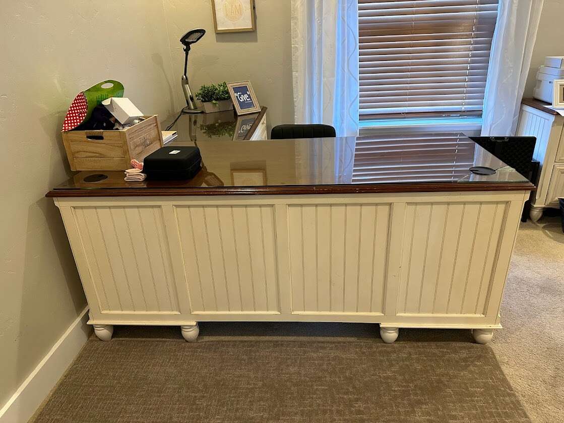 beautiful office desk Furniture