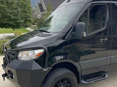 Mercedes Benz Passenger Sprinter Van For Rent