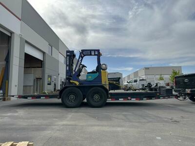 Forklift Skid Steer Bobcat Trailer Moving Service