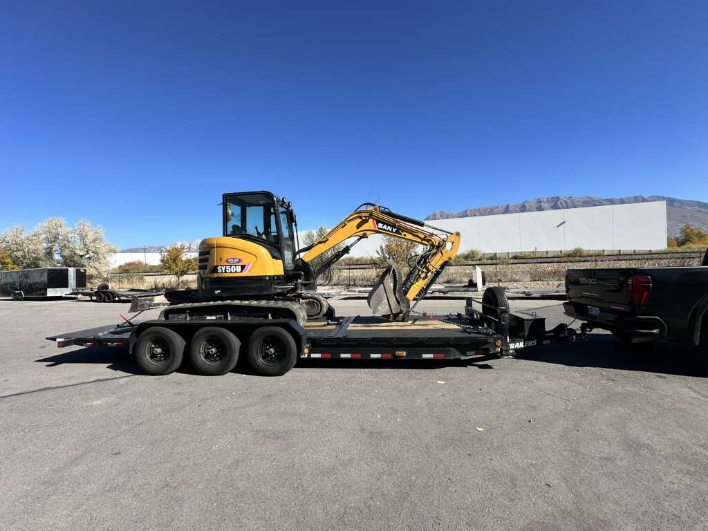 Forklift Skid Steer Excavator Trailer Tilt Hauler