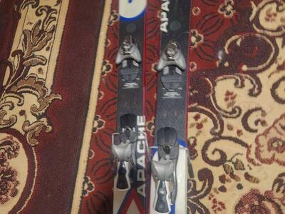 k2 apache coomba 178cm skis with Saloon 12T bindin