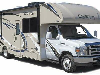 Cloud 9 2018 Thor Freedom Elite 24HE Motor Coach RV Motorhome Camper For Rent