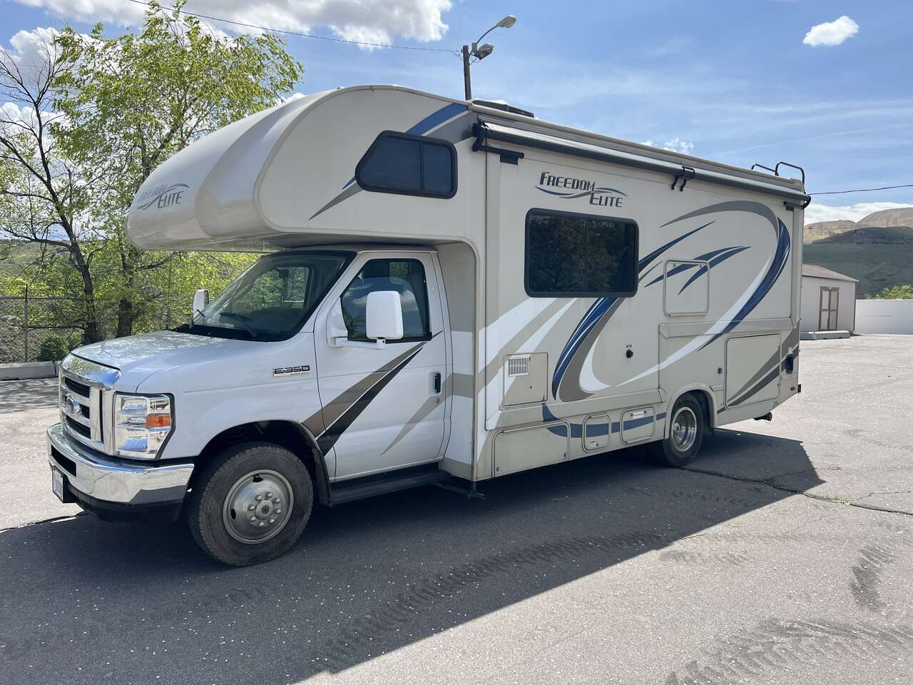 RV Motorhome Camper For Sale 2018 Thor Motor Coach Freedom Elite 24HE