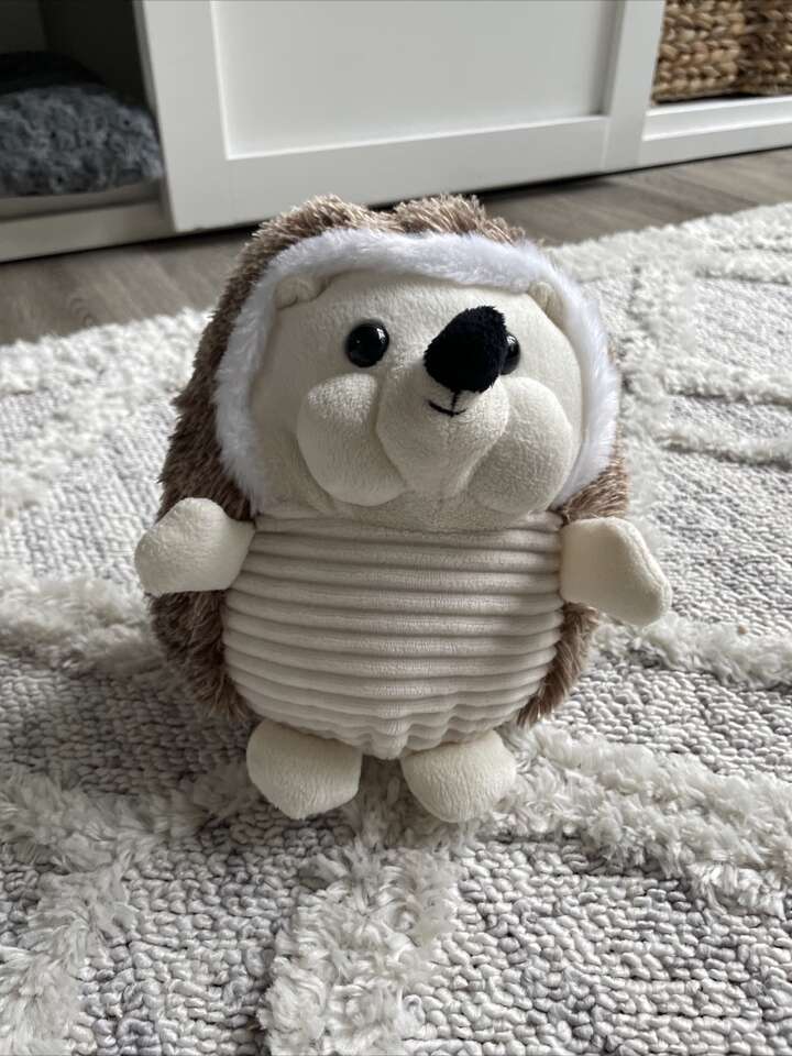 Best Made Toys Off Cream And Brown Hedgehog