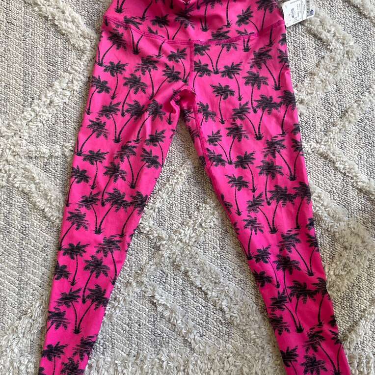 New With Tag Small Evcr.com Active Leggings