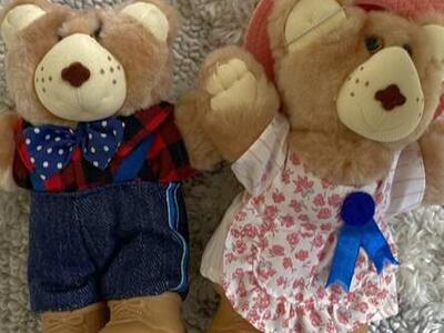 Log of 2 Vintage Furskins 7” Teddy Bears