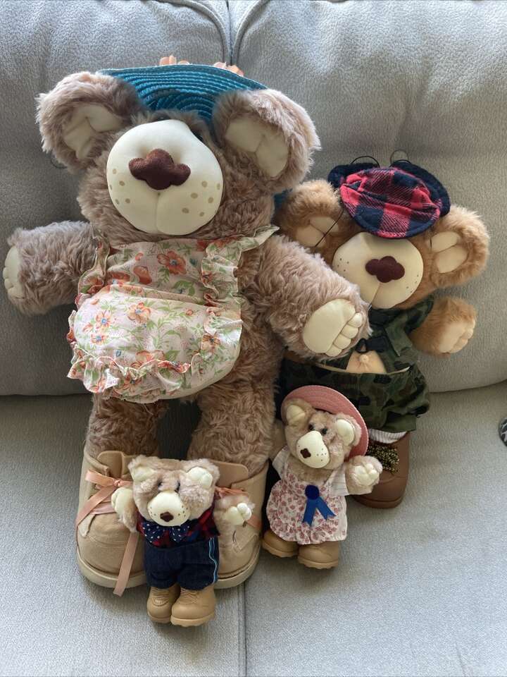 Vintage Furskins Family 1985 Xavier Roberts